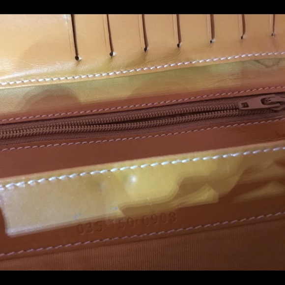 Vintage Authentic Gucci Long Wallet with Coin Purse - Picture 4 of 6